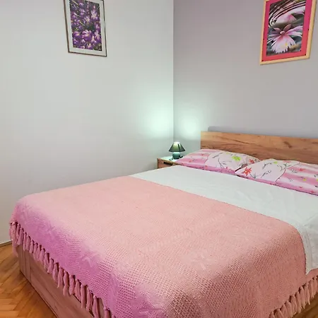 Feriehus Mirjana By Interhome