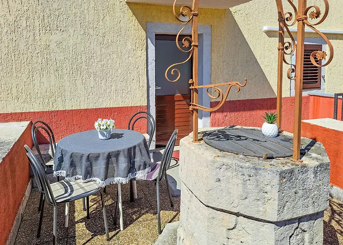 Feriehus Mirjana By Interhome