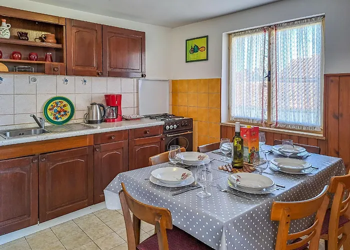 Mirjana By Interhome Feriehus Vrznaveri