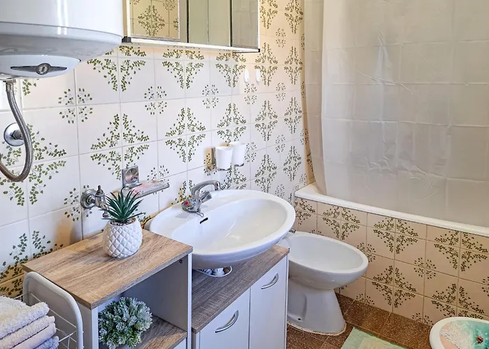 Mirjana By Interhome Feriehus